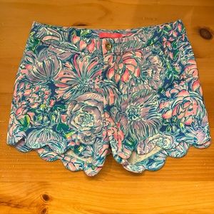 EUC Lilly Pulitzer buttercup shorts